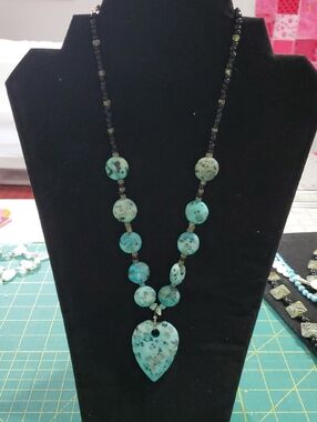 Turquoise Speckled Bead Necklace with Heart Pendant - Women Jewelry